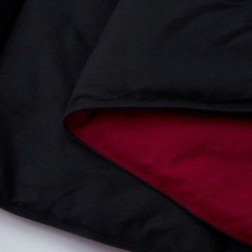 King/Cal King Traditional Microfiber Reversible 3 Piece Comforter Set in Black/Maroon - Image 3