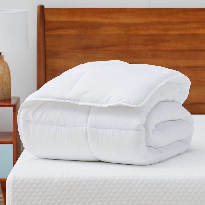 Full Size Cozy All Seasons Plush White Polyester Down Alternative Comforter - Image 5