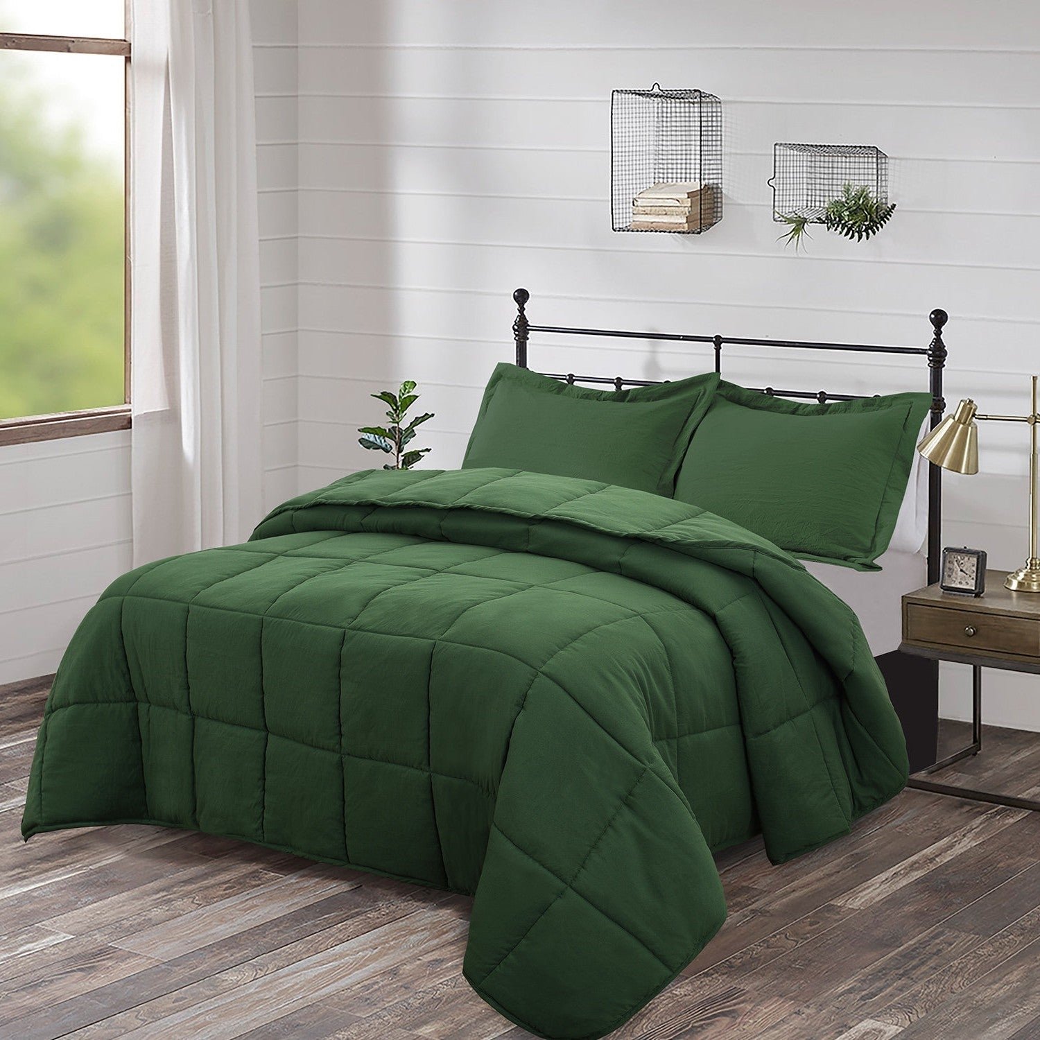 Twin Size Green 3 Piece Microfiber Reversible Comforter Set - Image 2