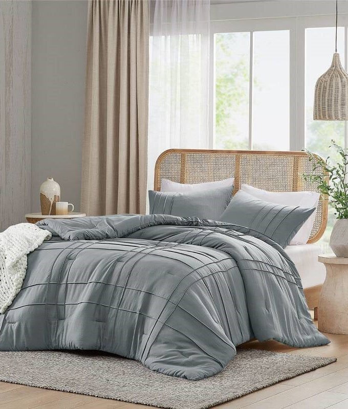 Full/Queen size Pleated Pre-Washed Microfiber Comforter Set in Blue Grey