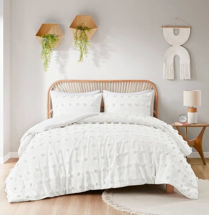 Full/Queen 3-Piece Ivory Pompom Microfiber Comforter Set