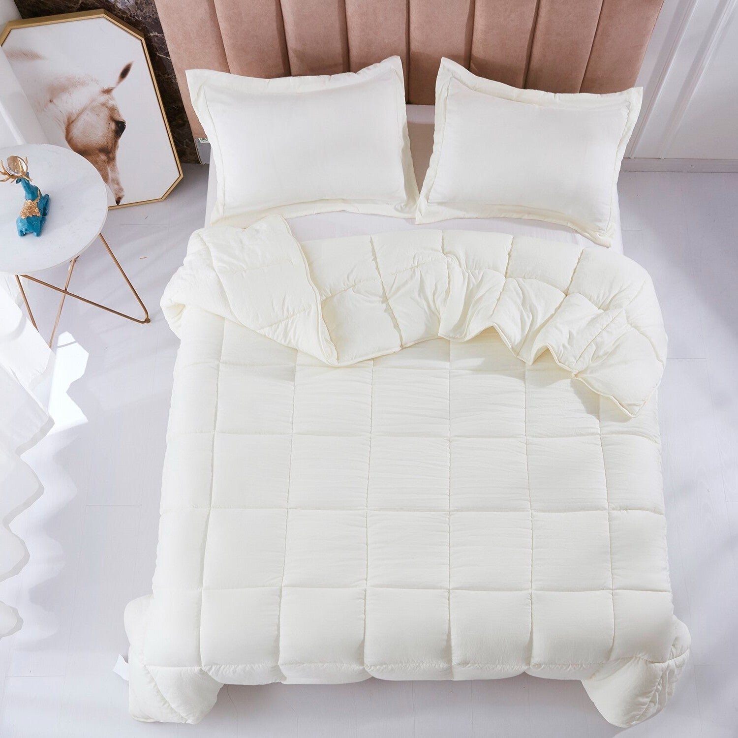 Queen Size Off White 3 Piece Microfiber Reversible Comforter Set - Image 4
