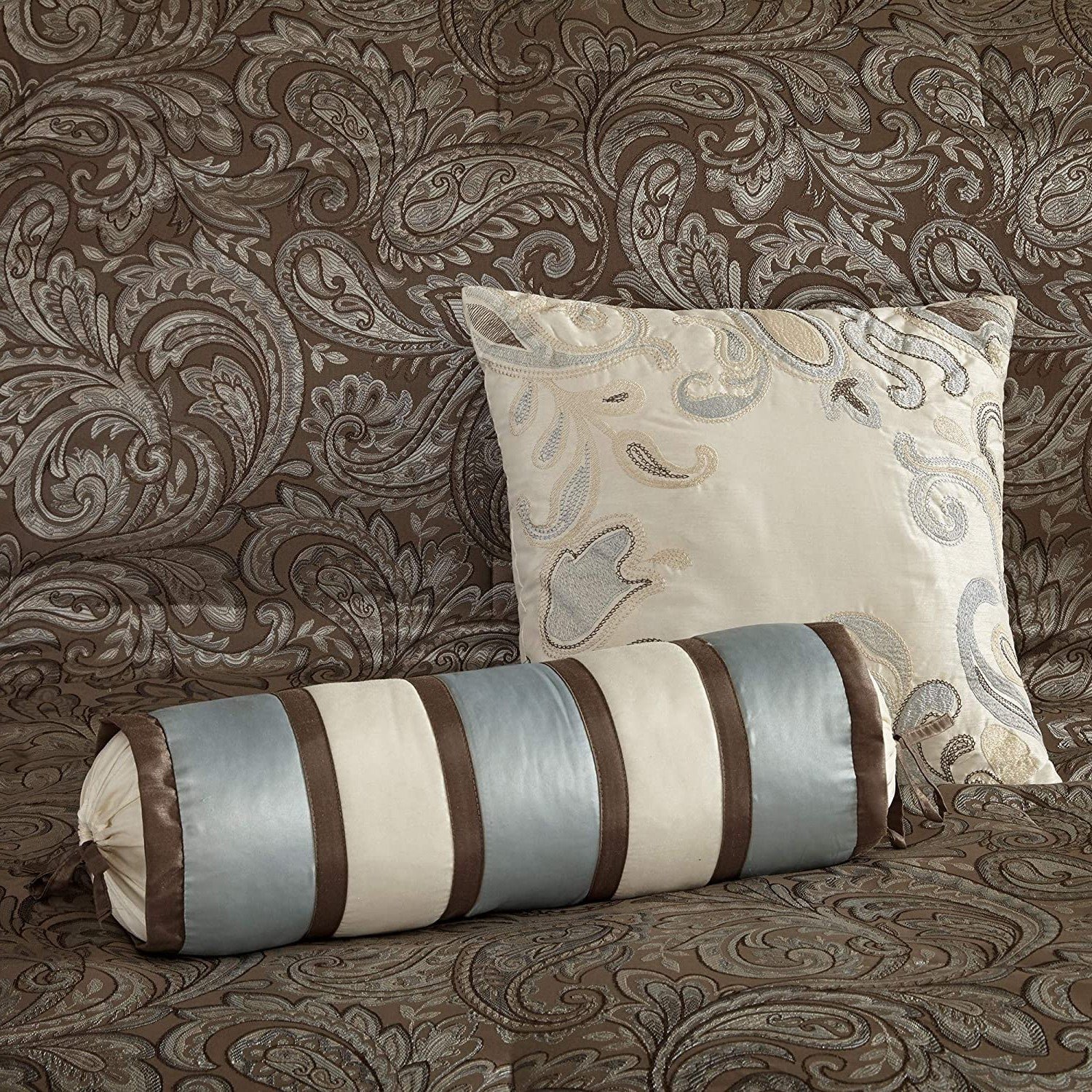 King 12 Piece Cotton Polyester Comforter Set Blue Paisley - Image 5