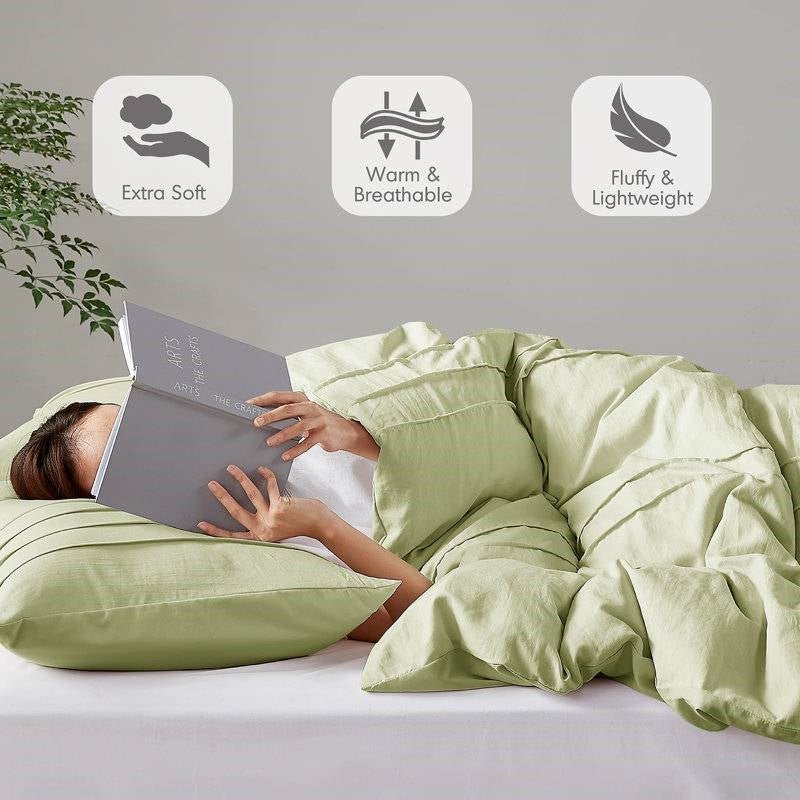 Queen size Microfiber Pleated Lightweight Soft Comforter Set in Sage Green - Image 3